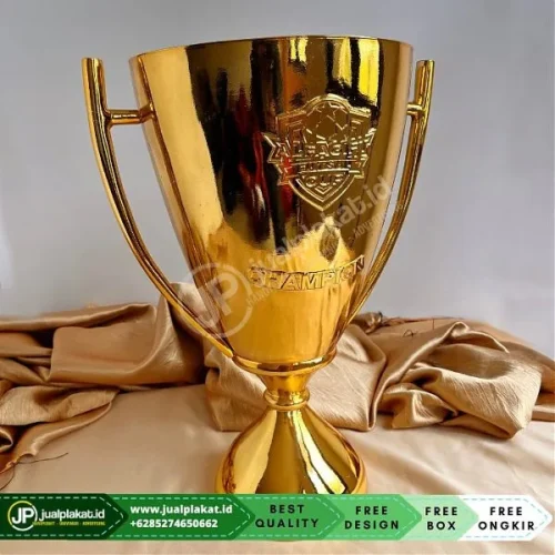 Trophy-Penghargaan-Alfagift-Futsal-Cup.webp Trophy Penghargaan Alfagift Futsal Cup
