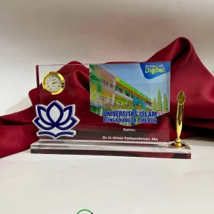 Plakat Akrilik Kampus Digital Universitas Islam Bunga Bangsa Cirebon