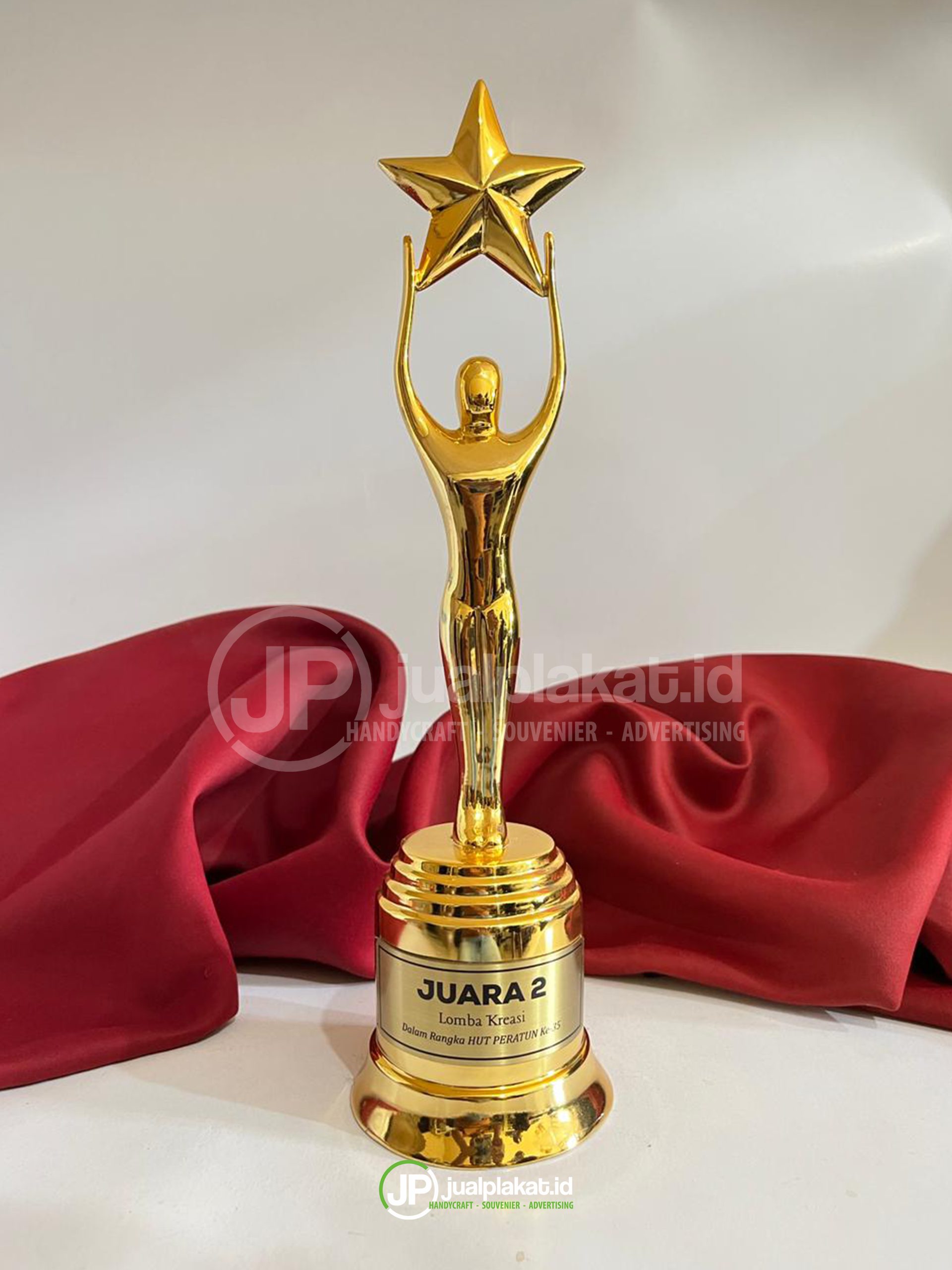 Trofi Eksklusif Gold Plated (Sepuh Emas) - Model Figure Star Bintang