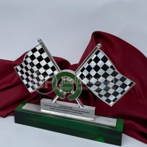 Plakat Miniatur Logam Eksklusif - Desain Double Checkered Flag Silver Chrome
