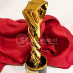 Plakat Timah Eksklusif Gold Spiral – Edisi Spesial Bank Syariah Indonesia (BSI)