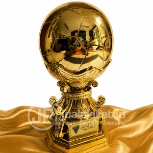 Trofi Bergilir Sepak Bola Pewter (Timah) Premium