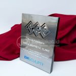 Plakat Kuningan Sepuh Emas Premium 3D Custom Logo “BTL”