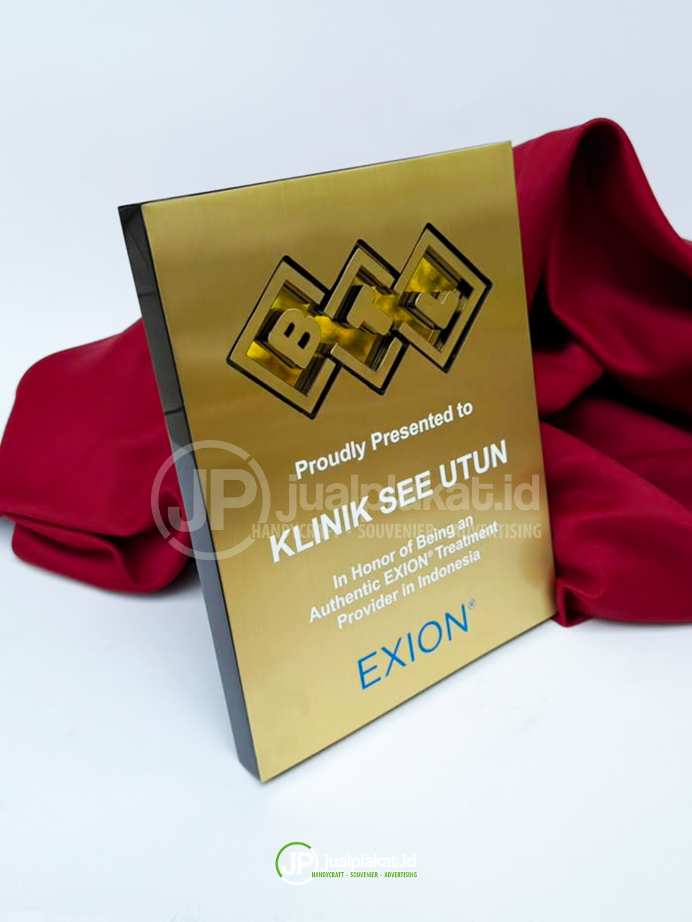 Plakat Kuningan Sepuh Emas Premium 3D Custom Logo "BTL"