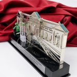 Plakat Resin Miniatur Custom 3D Eksklusif – Edisi Kolaborasi & Revitalisasi Stasiun (Gojek x KAI)